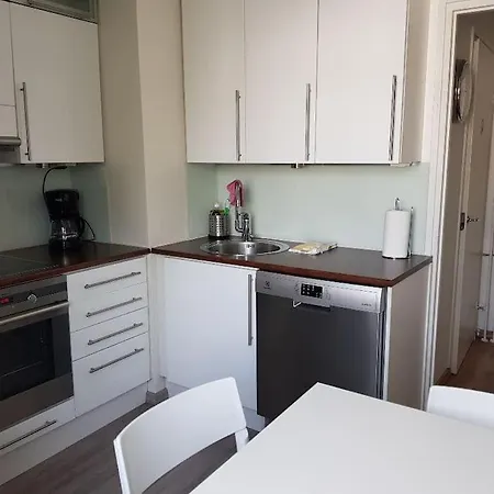 Cozy 2br Close To Center - Kotimaailma